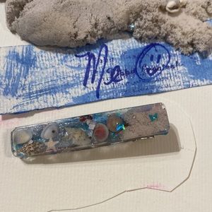 Beach Barrett! Handmade by Pippy! Real shells & sand! Non Toxic!